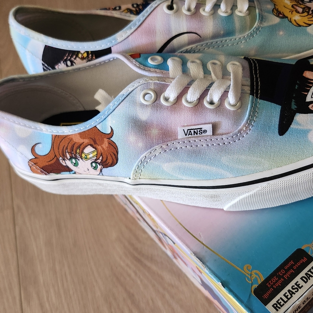 Sailormoon Vans - Picture 2 of 5